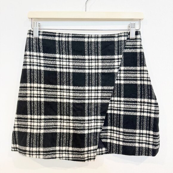 Abercrombie Wool Blend Plaid High Rise Mini Skirt Slit Preppy Schoolgirl Black 4 - Picture 1 of 6